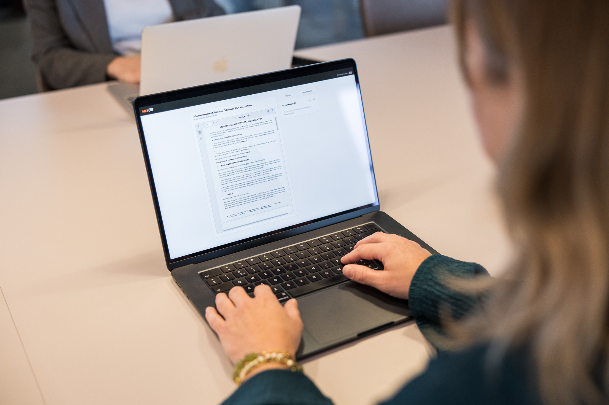 Hoeveel HR-documenten heb je eigenlijk nodig per medewerker? Meer dan je denkt.